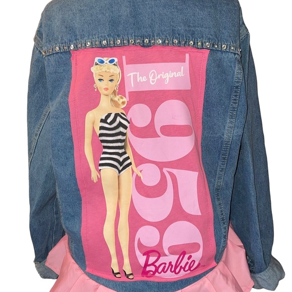 Reworked Upcycled Women’s Denim Jacket Barbie Themed Retro Style Size Medium - Picture 5 of 5